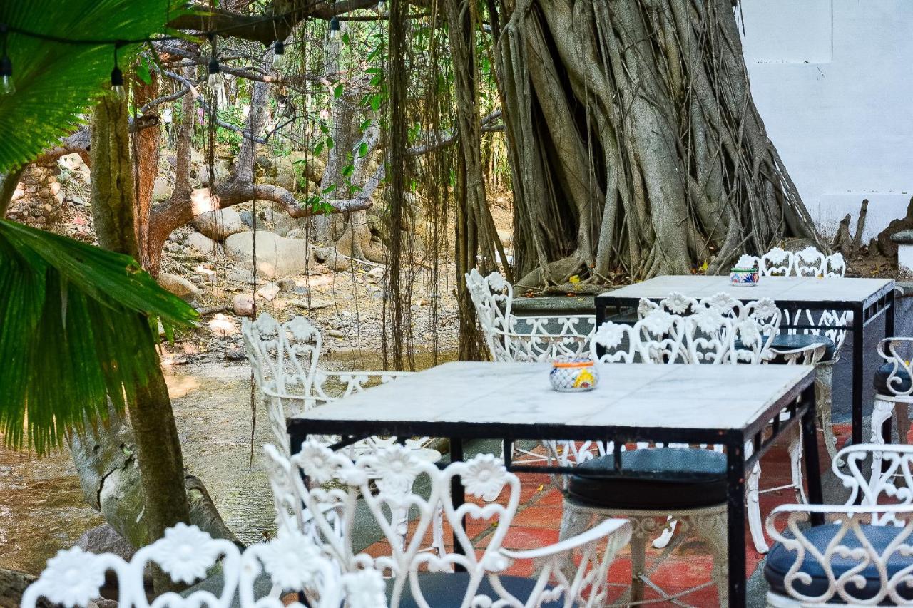 Garlands Del Rio Riverside Boutique Hotel Puerto Vallarta Exterior foto